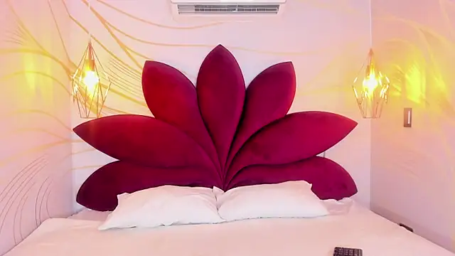 Charlote masson online show from March 24, 2026, 7:25 pm