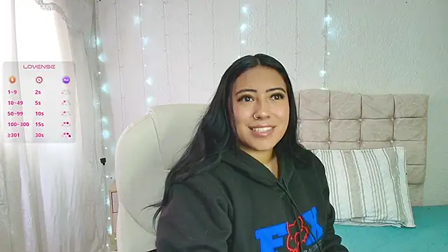 Snapshot of brunette_hot02 chatting on November 4, 2025, 7:39 pm brunette hot02 online show from November 4, 2025, 7:39 pm