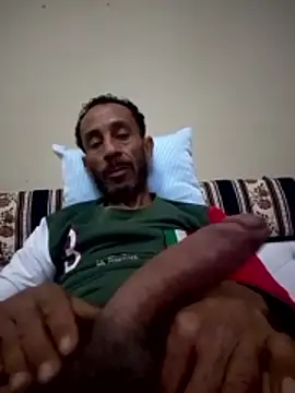 walide100000 online show from April 1, 2026, 9:21 am