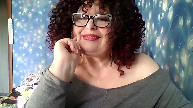 Snapshot of Milaniya606 chatting on December 16, 2025, 8:40 am Milaniya606 online show from December 16, 2025, 8:40 am