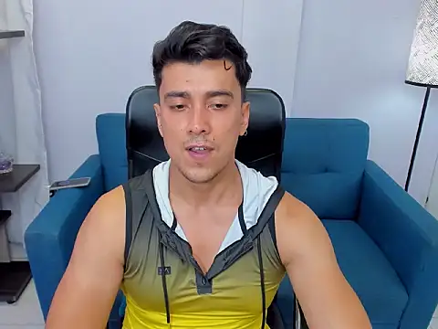 Snapshot of MorganRa chatting on November 4, 2025, 5:39 pm MorganRa online show from November 4, 2025, 5:39 pm