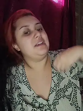 Snapshot of CurvyNoir chatting on January 16, 2026, 4:33 pm CurvyNoir online show from January 16, 2026, 4:33 pm