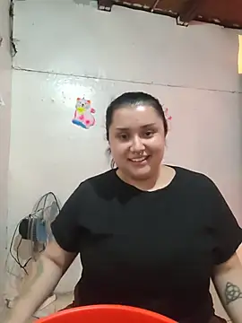 Snapshot of CurvyNoir chatting on July 5, 2026, 12:48 am CurvyNoir online show from July 5, 2026, 12:48 am