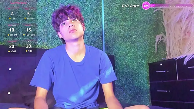 Snapshot of Leo_Glow chatting on February 17, 2026, 12:57 pm Leo Glow online show from February 17, 2026, 12:57 pm