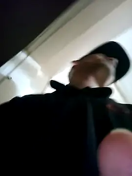 flacobb1 online show from October 31, 2025, 9:22 pm