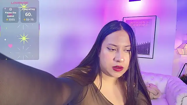 Snapshot of Zoe_vyxxen chatting on December 18, 2025, 8:01 pm Zoe vyxxen online show from December 18, 2025, 8:01 pm