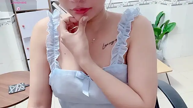 Snapshot of CIIN_CIIN chatting on May 23, 2026, 5:45 pm CIIN CIIN online show from May 23, 2026, 5:45 pm