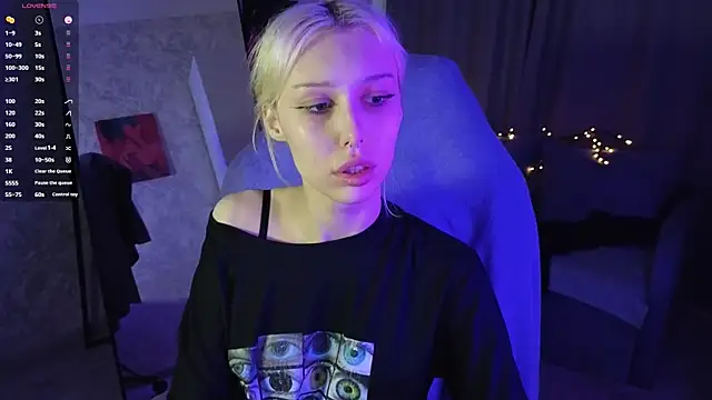 Snapshot of goth__tv chatting on November 30, 2025, 12:17 pm goth tv online show from November 30, 2025, 12:17 pm