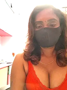 Snapshot of Queen-dhivya chatting on January 15, 2026, 8:56 pm Queen-dhivya online show from January 15, 2026, 8:56 pm