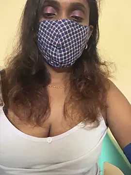 Snapshot of Queen-dhivya chatting on November 24, 2025, 9:53 am Queen-dhivya online show from November 24, 2025, 9:53 am