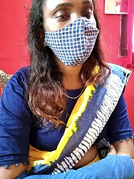 Snapshot of Queen-dhivya chatting on December 2, 2025, 4:14 am Queen-dhivya online show from December 2, 2025, 4:14 am