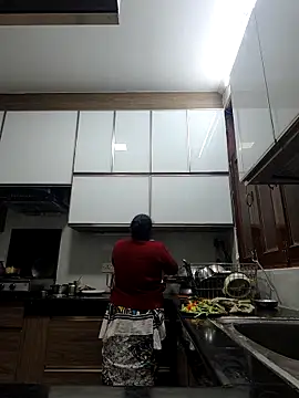 Snapshot of Hot-Sana2 chatting on November 28, 2025, 1:55 pm Hot-Sana2 online show from November 28, 2025, 1:55 pm