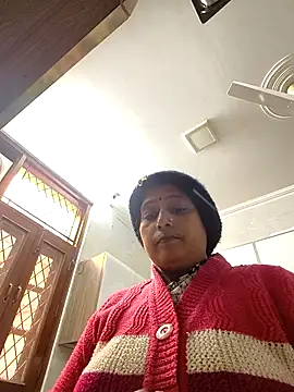 Snapshot of Hot-Sana2 chatting on December 16, 2025, 6:28 am Hot-Sana2 online show from December 16, 2025, 6:28 am