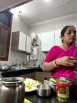 Snapshot of Hot-Sana2 chatting on November 3, 2025, 1:47 pm Hot-Sana2 online show from November 3, 2025, 1:47 pm