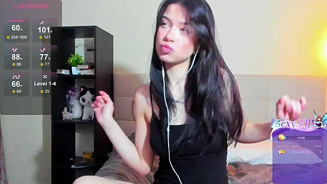 Snapshot of Tune_Godnesss chatting on May 5, 2026, 11:41 pm Tune Godnesss online show from May 5, 2026, 11:41 pm
