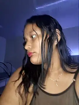 Snapshot of Sarah_Foxx_ chatting on November 4, 2025, 10:30 am Sarah Foxx online show from November 4, 2025, 10:30 am