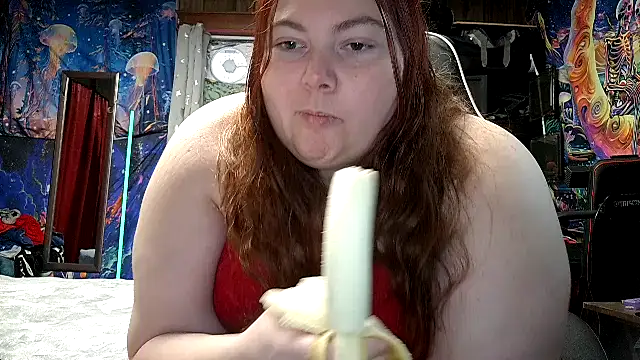 Amberstardusk online show from November 14, 2025, 1:04 pm