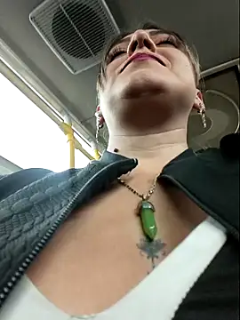 cataleyamyst online show from December 19, 2025, 12:36 am