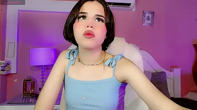 Snapshot of ClaudiaSophia chatting on November 14, 2025, 11:25 am ClaudiaSophia online show from November 14, 2025, 11:25 am