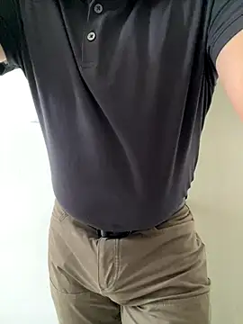 n0tf0und online show from November 6, 2025, 8:57 pm