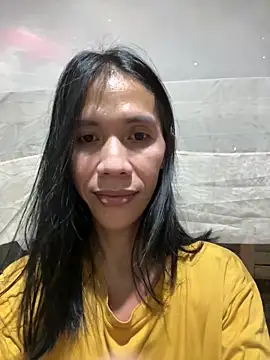 bellaUtops online show from April 21, 2026, 3:57 am