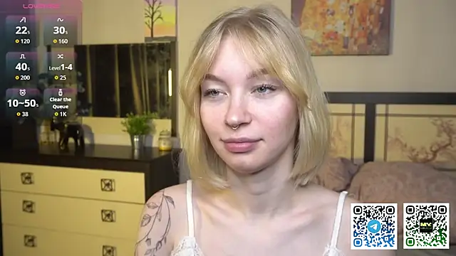 Snapshot of ShanelTunon chatting on December 5, 2025, 7:12 pm ShanelTunon online show from December 5, 2025, 7:12 pm