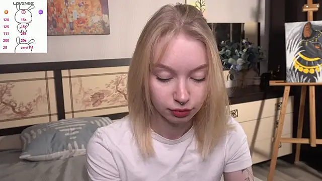 Snapshot of ShanelTunon chatting on November 27, 2025, 7:03 pm ShanelTunon online show from November 27, 2025, 7:03 pm