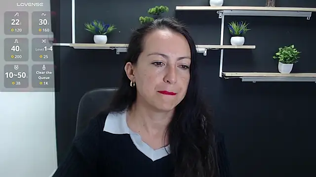 Snapshot of Lauryn_Jones chatting on July 11, 2026, 5:57 pm Lauryn Jones online show from July 11, 2026, 5:57 pm