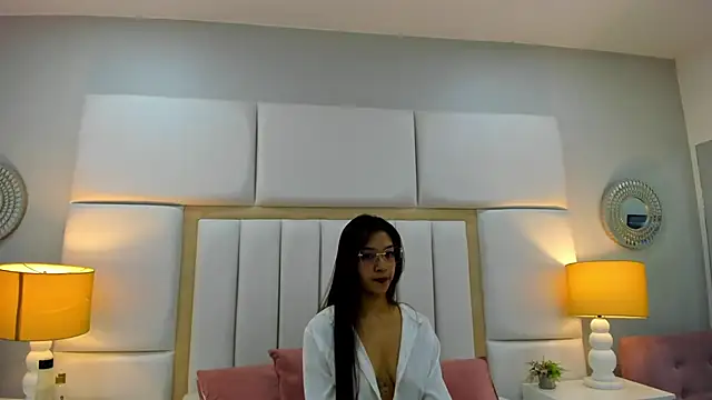 BriannaRivera online show from February 8, 2026, 1:20 pm