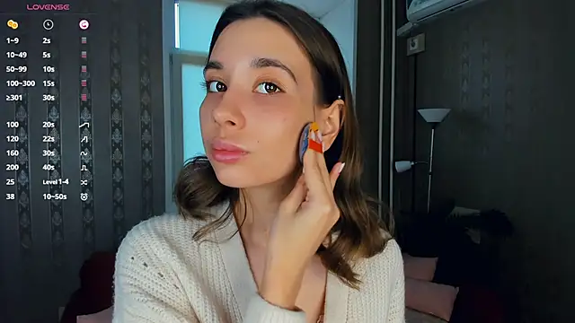 Snapshot of JacalynSchreiber chatting on November 20, 2025, 11:44 am JacalynSchreiber online show from November 20, 2025, 11:44 am