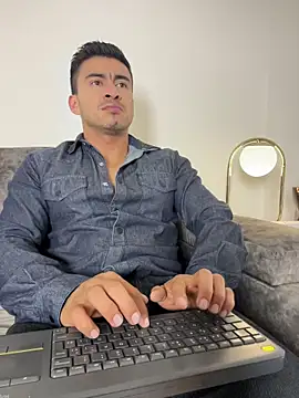 Snapshot of Chris_Clarck chatting on November 29, 2025, 7:36 pm Chris Clarck online show from November 29, 2025, 7:36 pm