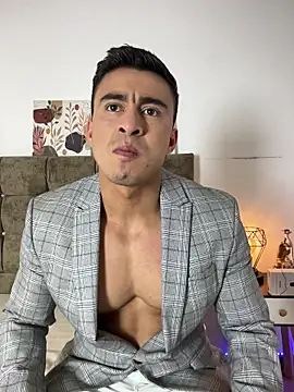 Snapshot of Chris_Clarck chatting on December 19, 2025, 8:11 pm Chris Clarck online show from December 19, 2025, 8:11 pm