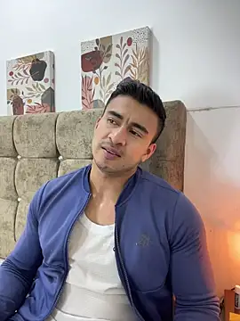 Snapshot of Chris_Clarck chatting on November 6, 2025, 7:40 pm Chris Clarck online show from November 6, 2025, 7:40 pm