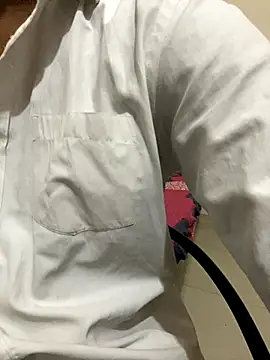 helicoptershow online show from October 31, 2025, 7:54 pm