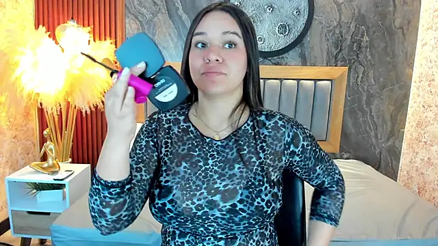 Snapshot of Valery_Shadey chatting on November 28, 2025, 7:36 pm Valery Shadey online show from November 28, 2025, 7:36 pm