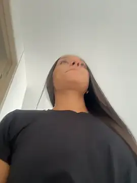 Brunettecollins05 online show from March 9, 2026, 9:07 pm