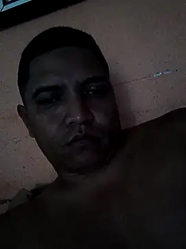 Snapshot of espiry12 chatting on November 4, 2025, 8:34 pm espiry12 online show from November 4, 2025, 8:34 pm