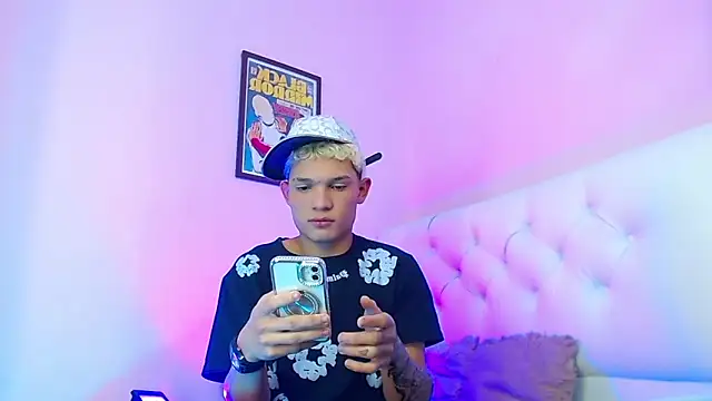 bad boy hottx online show from November 21, 2025, 3:49 am