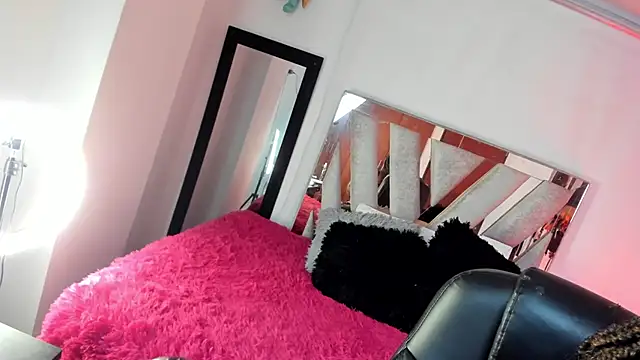 Ebonynaughty online show from November 20, 2025, 3:18 am