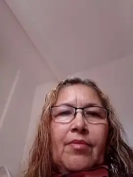 Snapshot of Cessi50 chatting on November 24, 2025, 6:41 pm Cessi50 online show from November 24, 2025, 6:41 pm