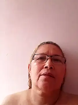 Snapshot of Cessi50 chatting on November 14, 2025, 3:15 pm Cessi50 online show from November 14, 2025, 3:15 pm