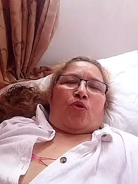 Cessi50 online show from December 1, 2025, 5:47 pm