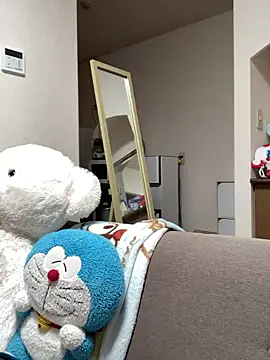 reika33 online show from February 8, 2026, 10:13 am