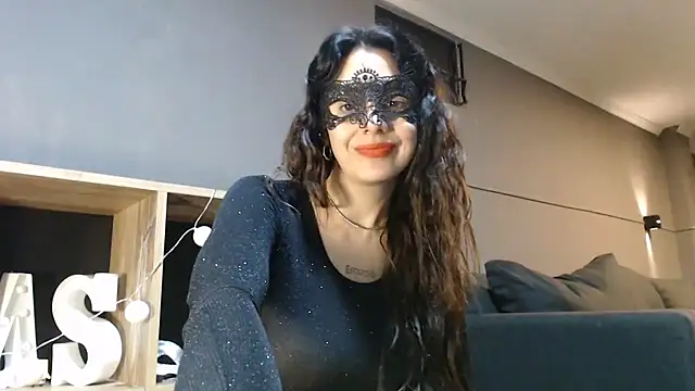 mickystrumia23 online show from April 16, 2026, 9:39 pm