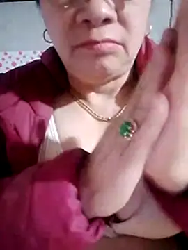 Snapshot of small-house123 chatting on January 15, 2026, 10:51 am small-house123 online show from January 15, 2026, 10:51 am