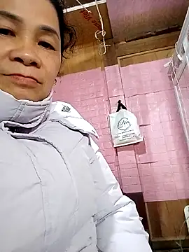 Snapshot of small-house123 chatting on November 14, 2025, 2:15 am small-house123 online show from November 14, 2025, 2:15 am