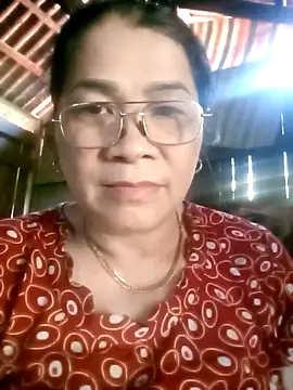 Snapshot of small-house123 chatting on November 6, 2025, 3:10 am small-house123 online show from November 6, 2025, 3:10 am