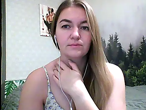 CandyOLimeX online show from November 11, 2025, 10:26 pm