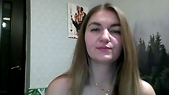 CandyOLimeX online show from December 14, 2025, 10:48 pm