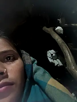 Hot bhomi1 online show from November 14, 2025, 11:08 pm